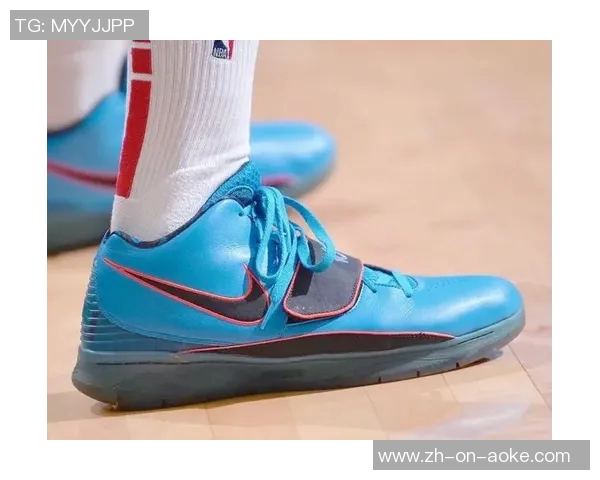 全黑足球鞋推荐：为球星加持的低调奢华与卓越性能选择